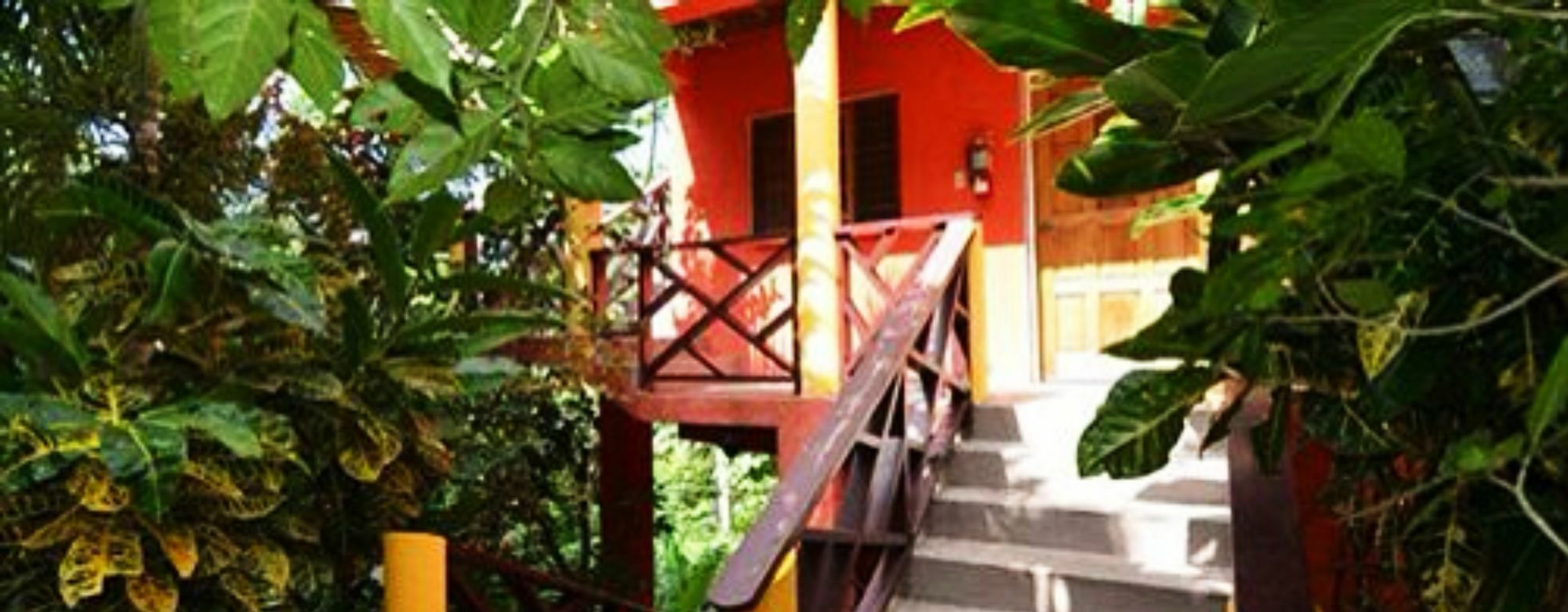 Bay View Eco Resort & Spa Порт-Антонио Экстерьер фото